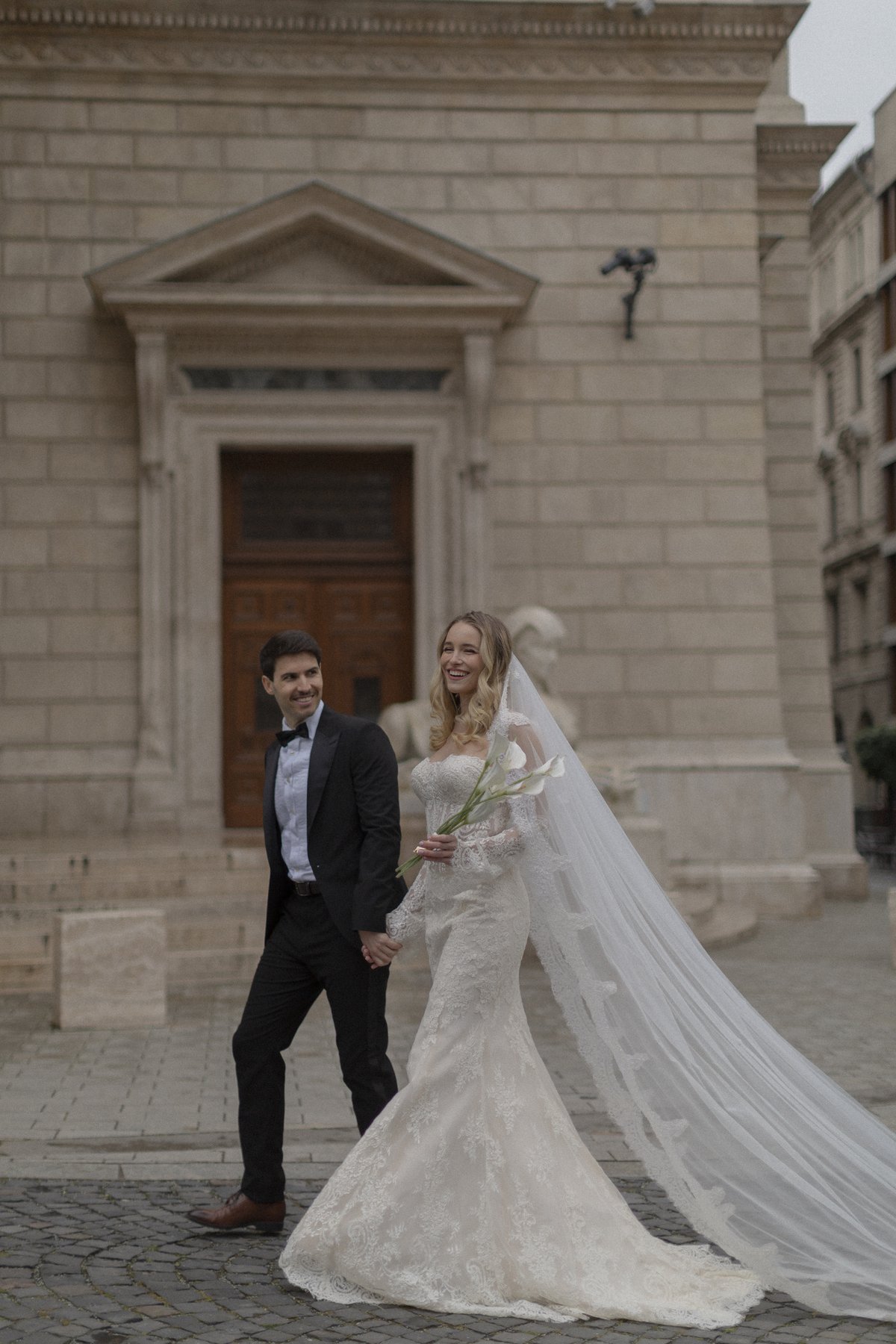 Slavic Bridal Walking Budapest Classicism